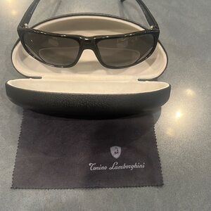 EUC! Tonino Lamborghini Shades